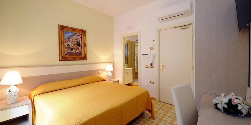 Adriana Guest house 2*