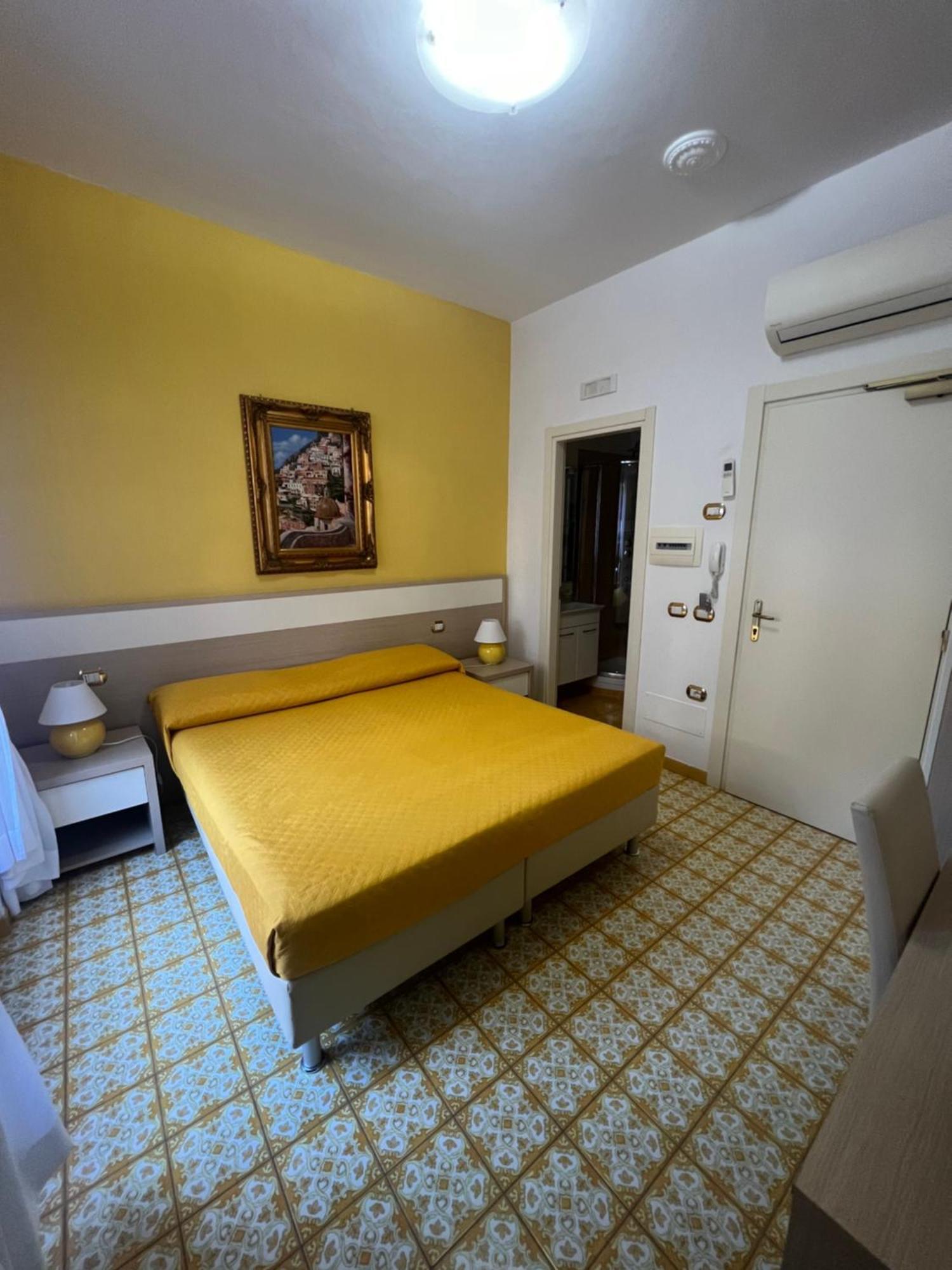 Adriana Guest house